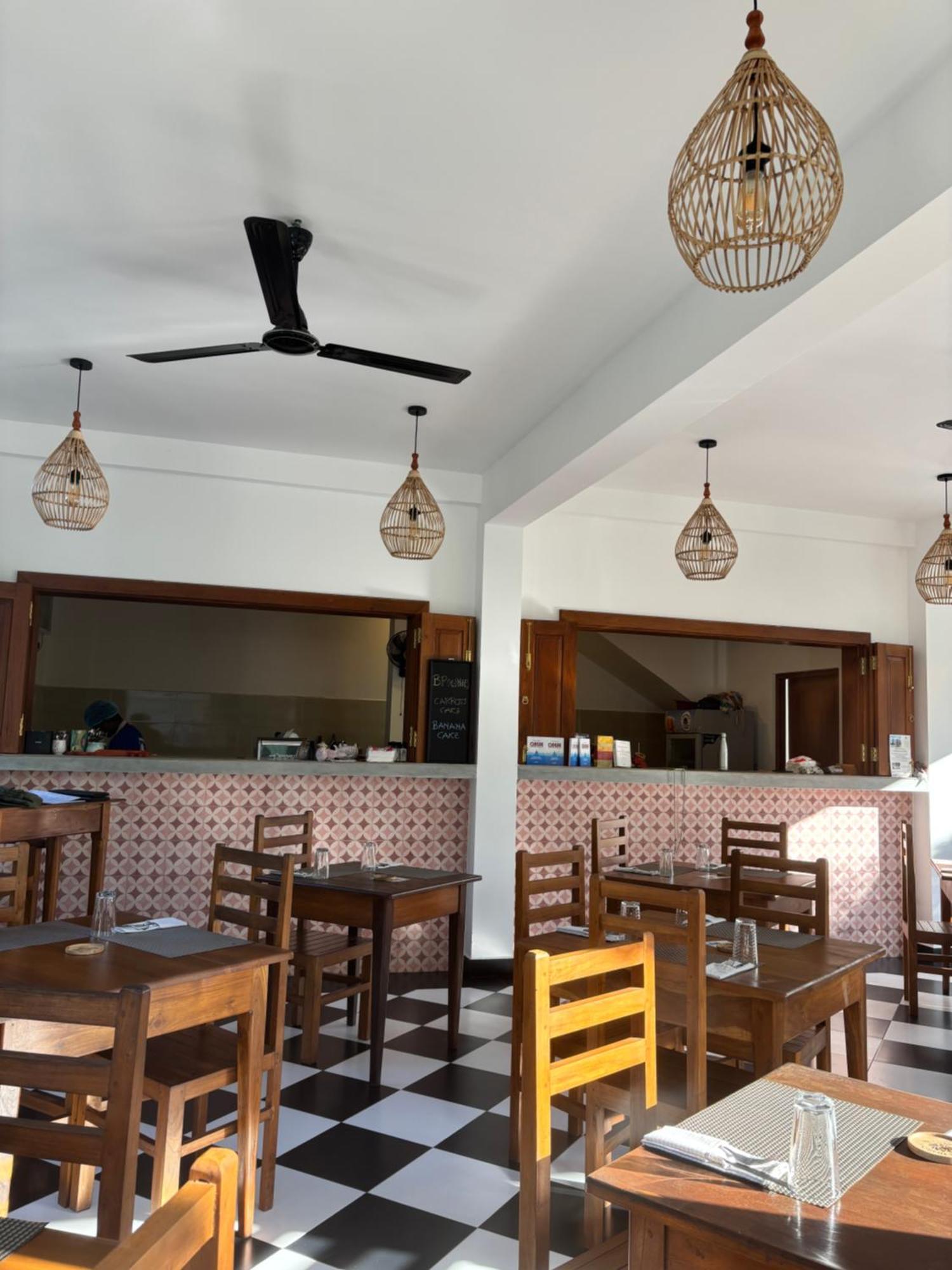 Casa Tharin Madiha Bed & Breakfast Matara Bagian luar foto